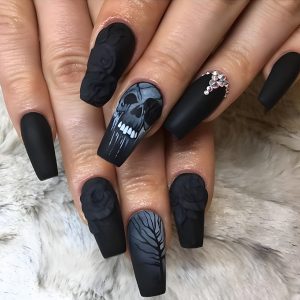 Skull Rhinestone Design Scary Nails
