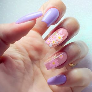 Colorful Flower Design Pale Purple Nails